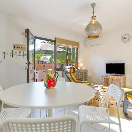 Casa Alvates דירה *
